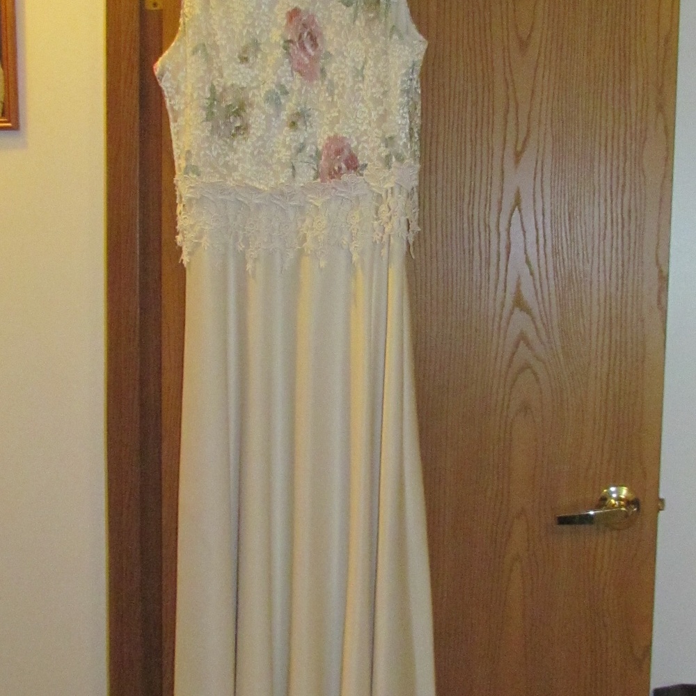 Formal/Mother of the Bride Dress